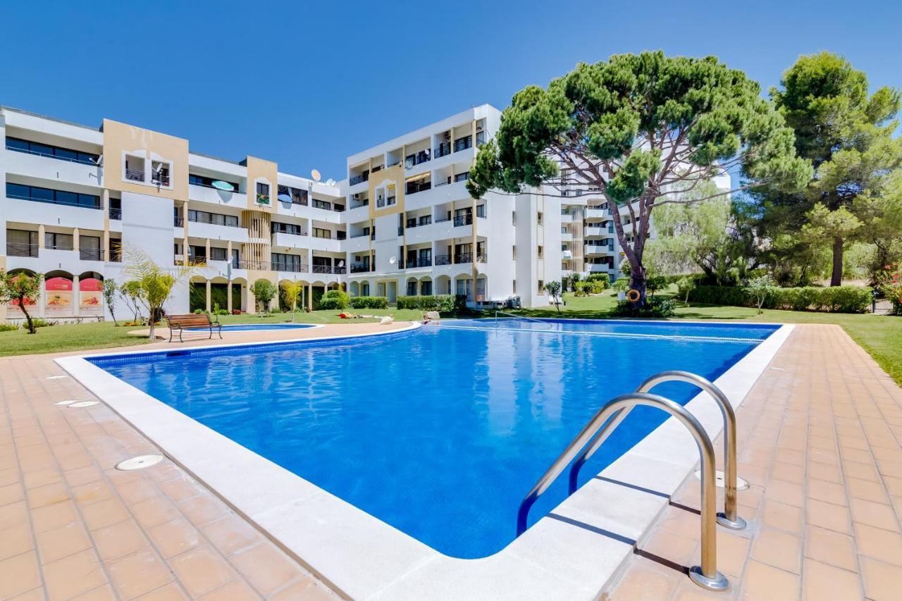 Topazio - Pool & Near The Center By Hd Properties Vilamoura Eksteriør billede